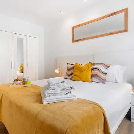 Apartment Liceu G2 *